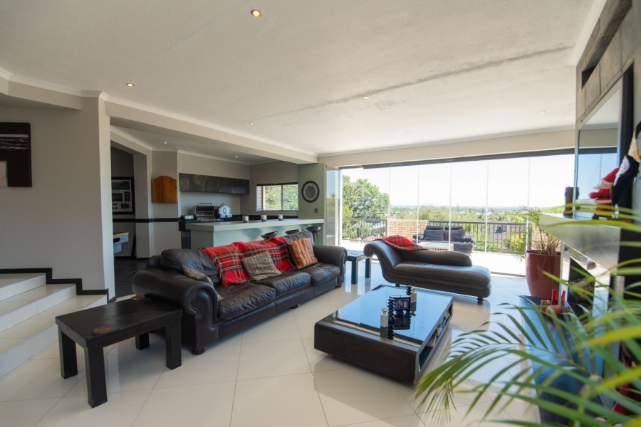 6 Bedroom Property for Sale in Walmer Heights Eastern Cape